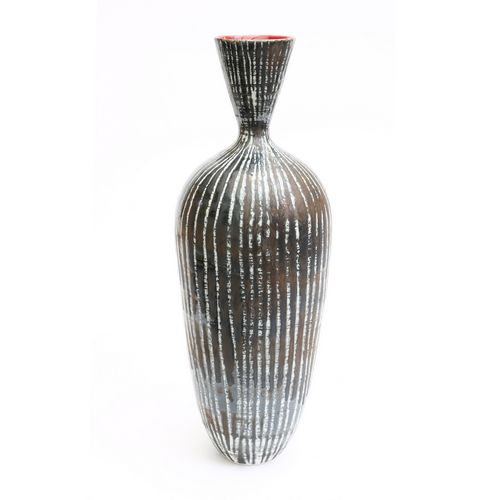 Dark Ladies Vase