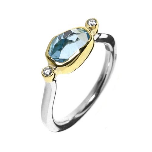 Ring, Aquamarine, Diamond 1.9ct