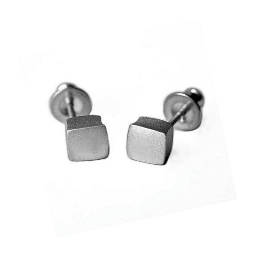 E/R Studs Square