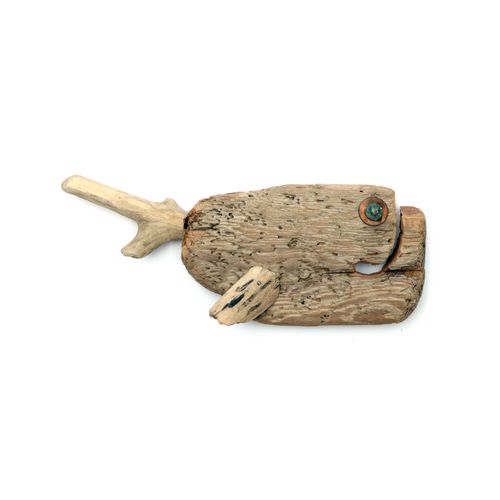 Wallmounted Driftwood Fish Chubby Medium